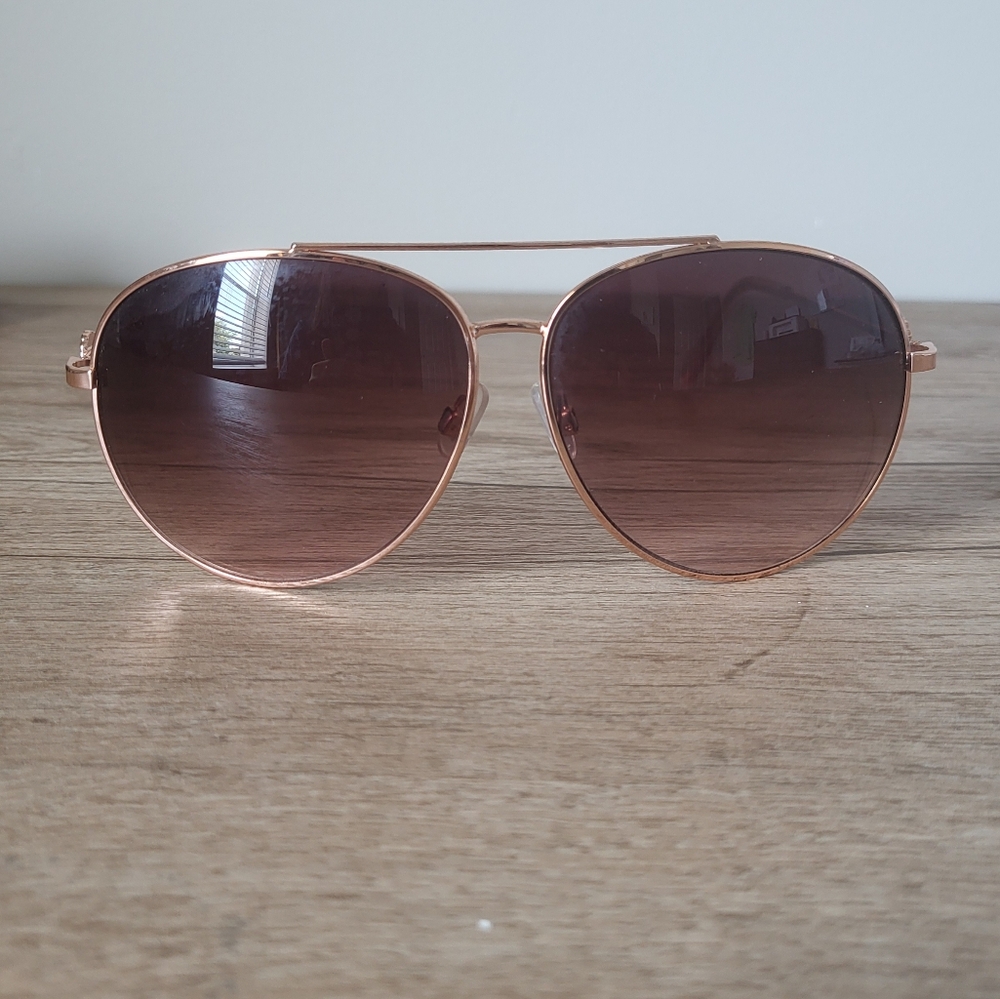 Pink Lily Rose Gold Over sized aviator daisy Sunglasses